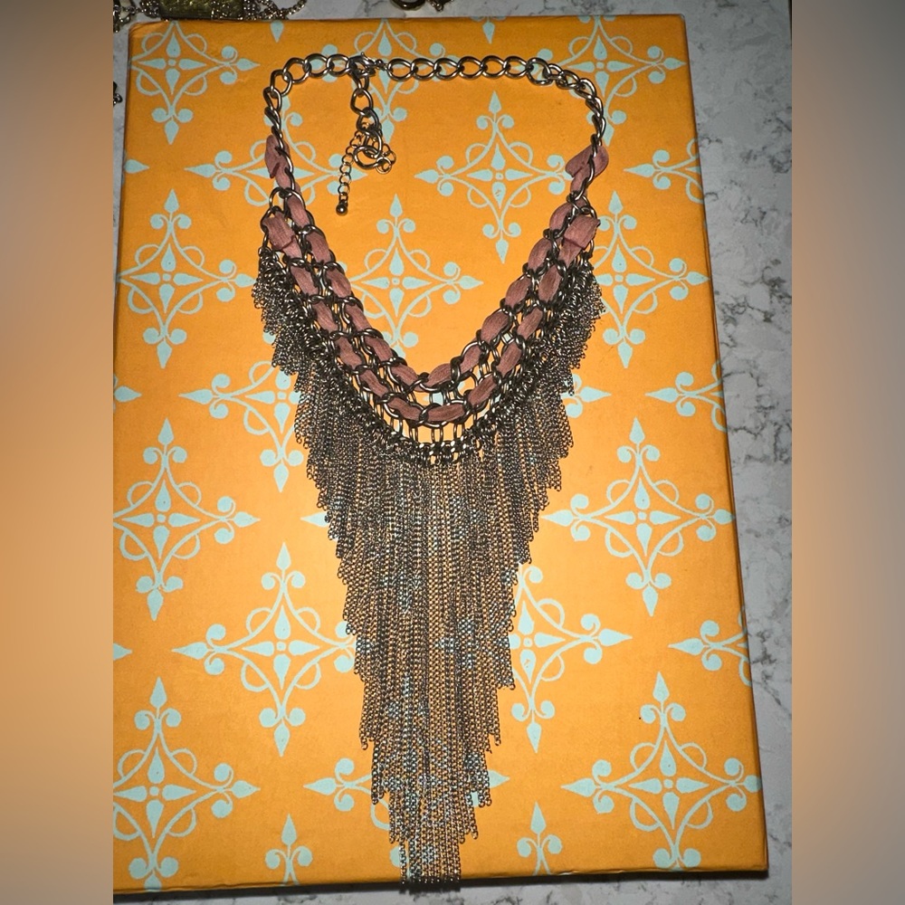 Draping chain necklace